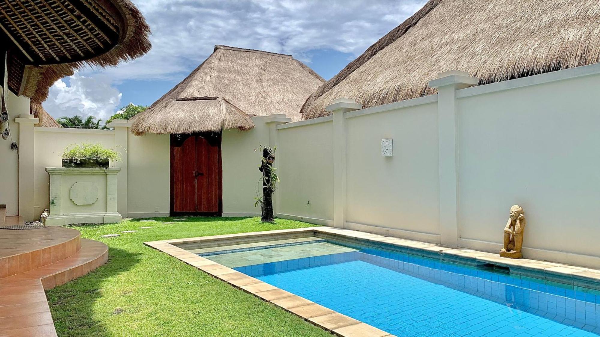 Alizee Villa Seminyak  Bagian luar foto