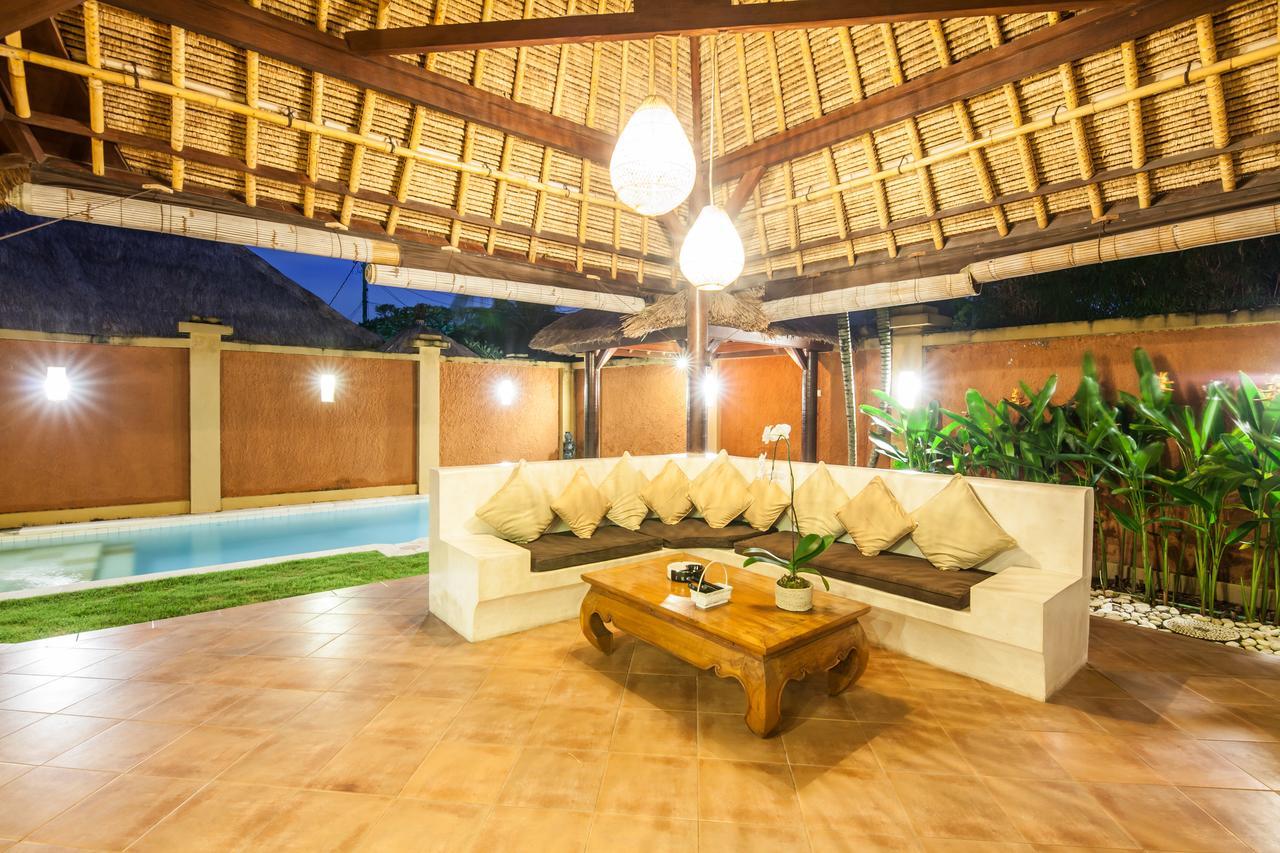 Alizee Villa Seminyak  Bagian luar foto