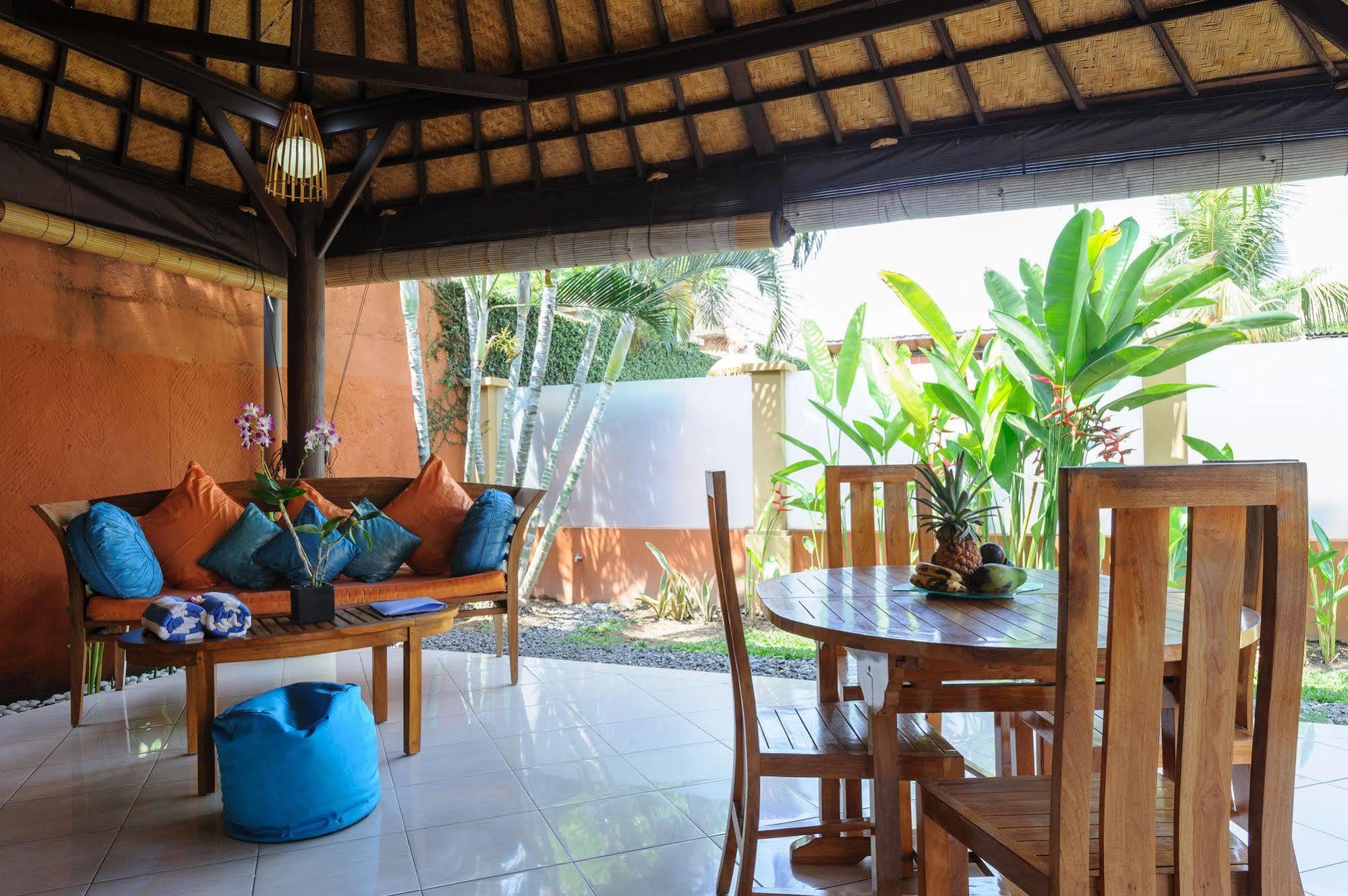 Alizee Villa Seminyak  Bagian luar foto