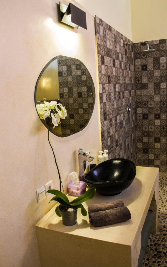 Alizee Villa Seminyak  Bagian luar foto